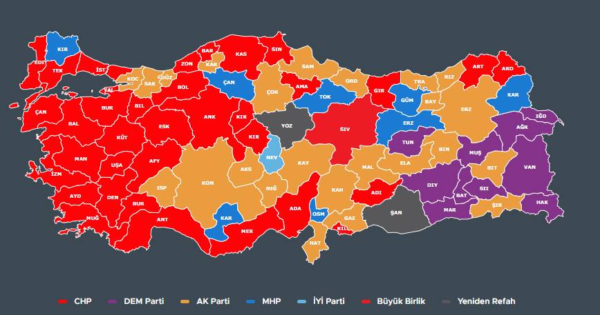 Cumhurbaşkanlığı ve genel seçim anketi ortaya çıktı: Birinde 5 diğerinde 17 puan fark var 1